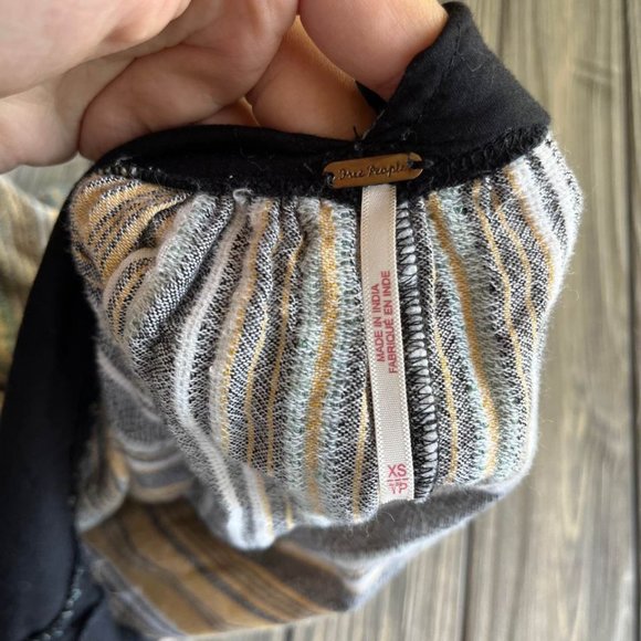 Free People Patterned Blouse - Picture 4 of 10